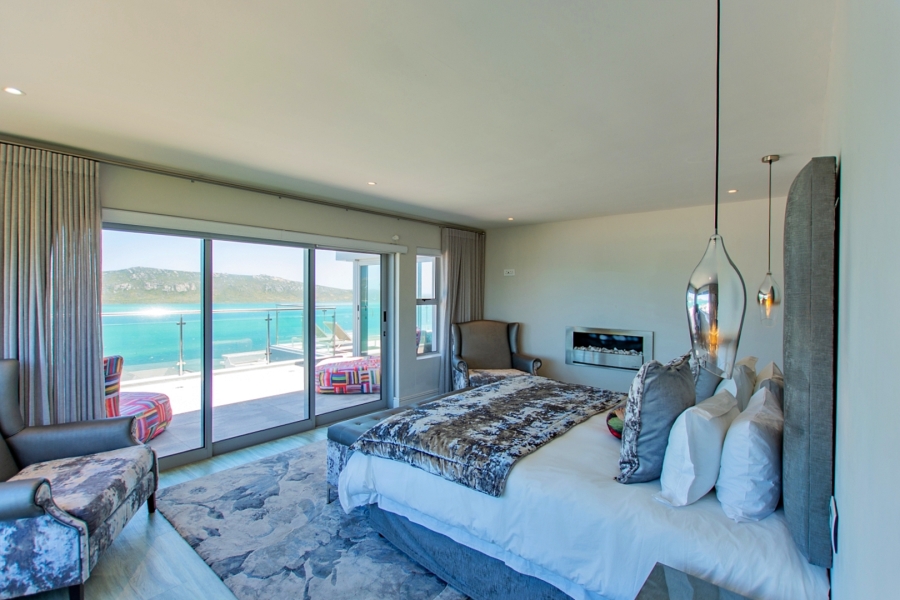 6 Bedroom Property for Sale in Myburgh Park Western Cape